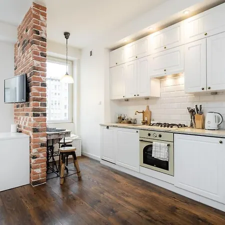 Chmielna Studio, Railway Station דירה *