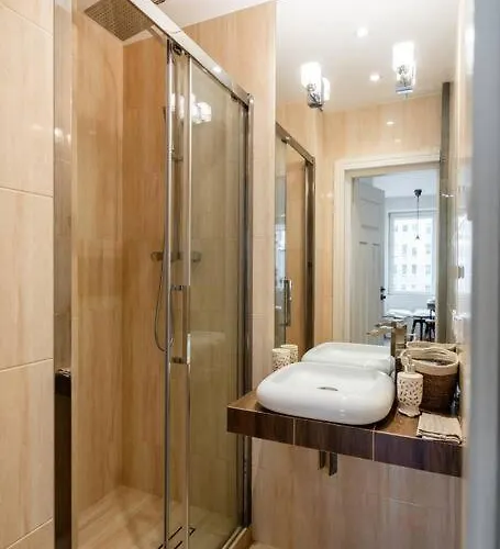 Chmielna Studio, Railway Station Warsaw